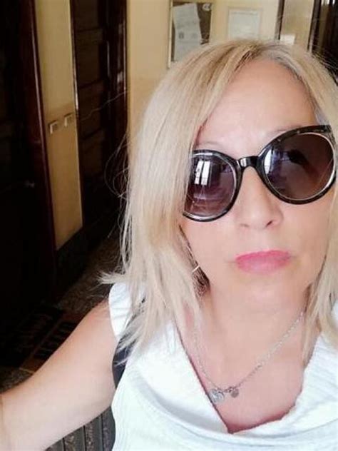 bacheca pescara donna cerca uomo|Annunci donna cerca uomo Signora a pescara